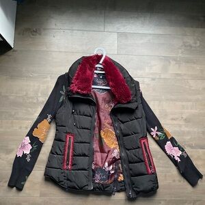 Desigual black puffer with pink fake fur and flower-printed sleeves